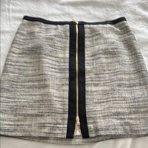 Elegant Black and Gray Skirt